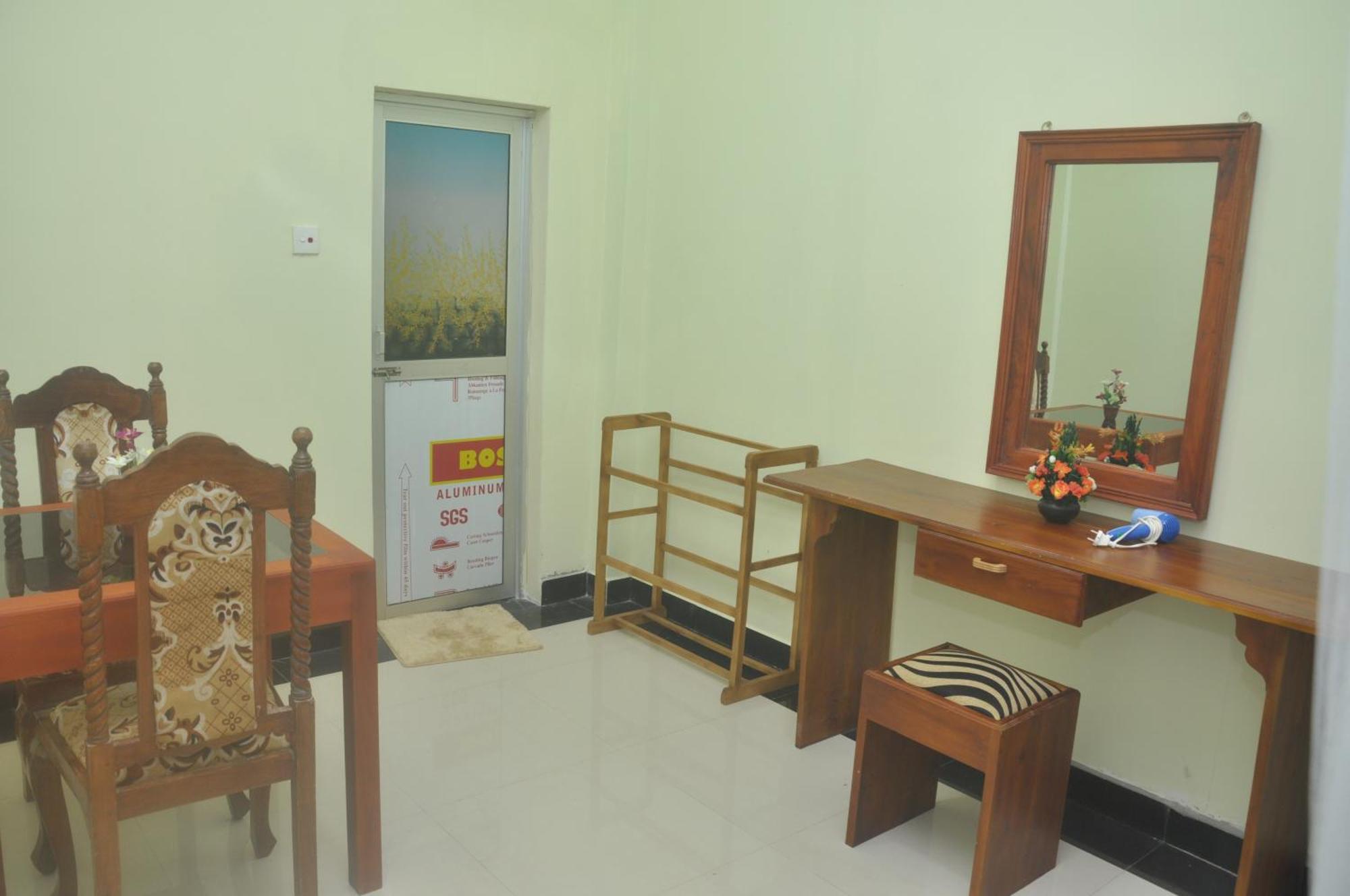 The Max Villa Negombo Exterior foto